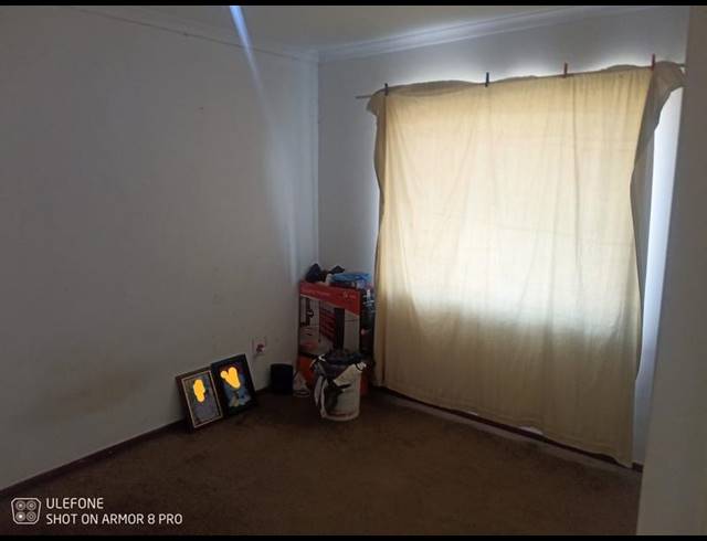 2 BEDROOM APARTMENT FOR SALE IN PARKDENE